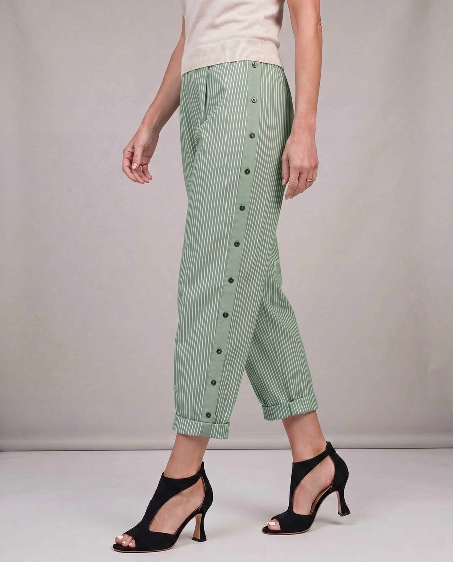 BERNADETTE - Green Walking