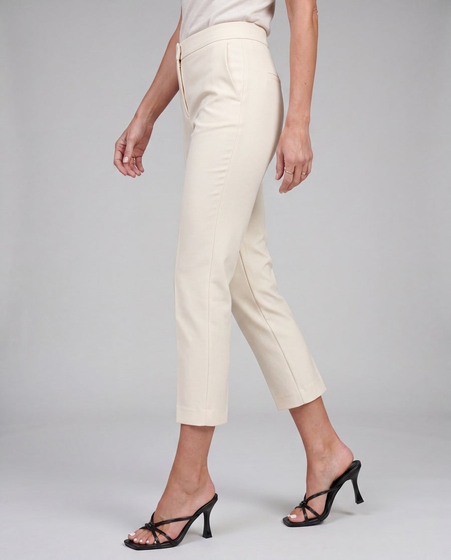 BROOKLYN - Black Walking
