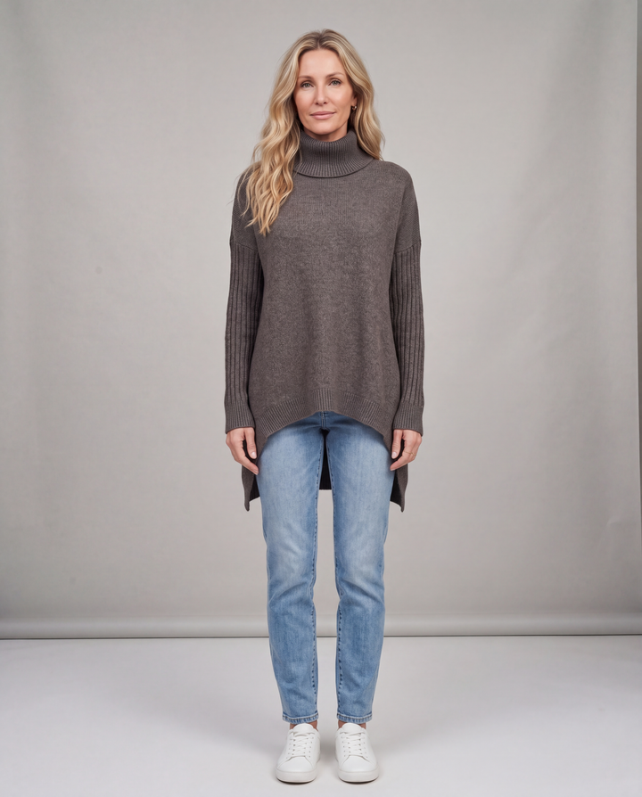 Irina | Oversized Turtleneck Sweater