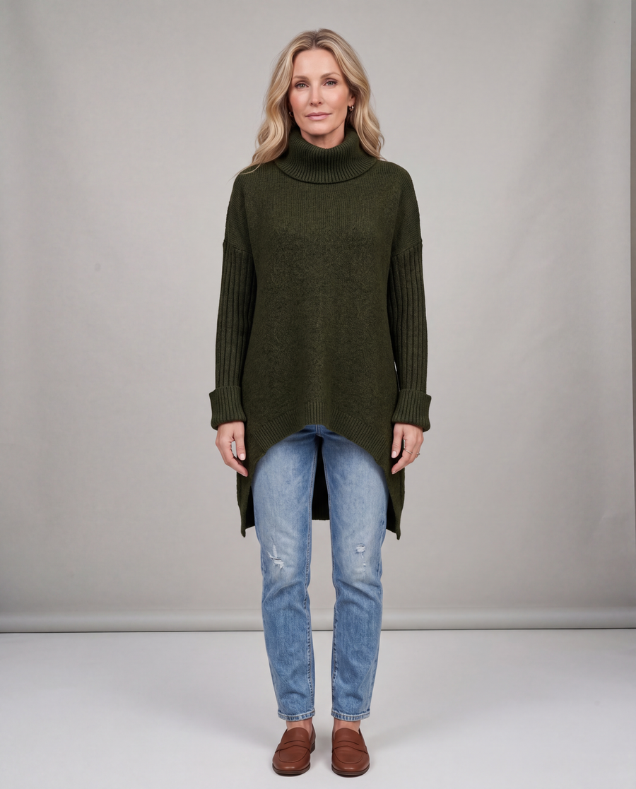 Irina | Oversized Turtleneck Sweater