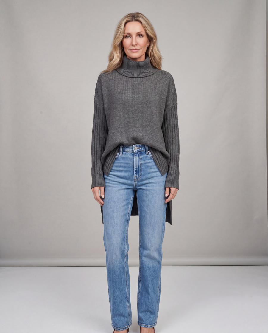 Irina | Oversized Turtleneck Sweater