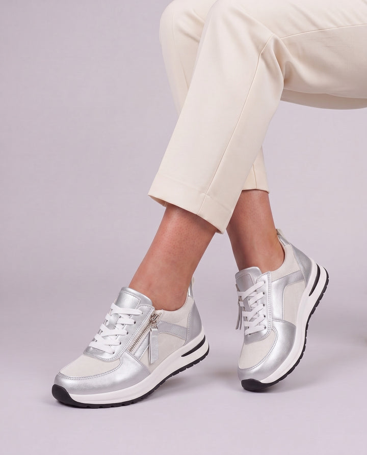 KARINE - Silver Studio