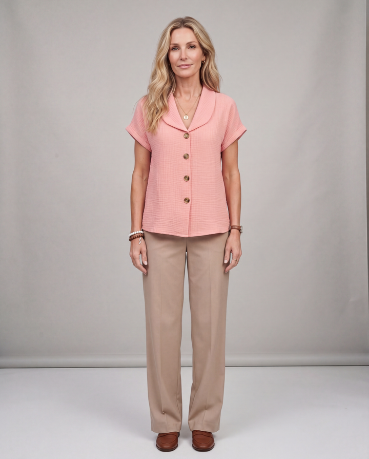 Maureen | Chic Buttoned Blouse