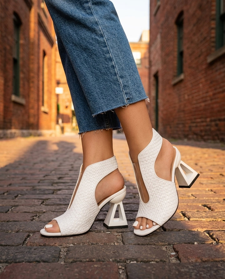 ZoeHeels - White Lifestyle4