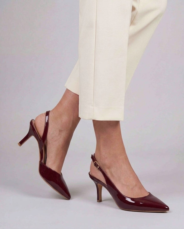 ZURI - Burgundy5cm Closeup